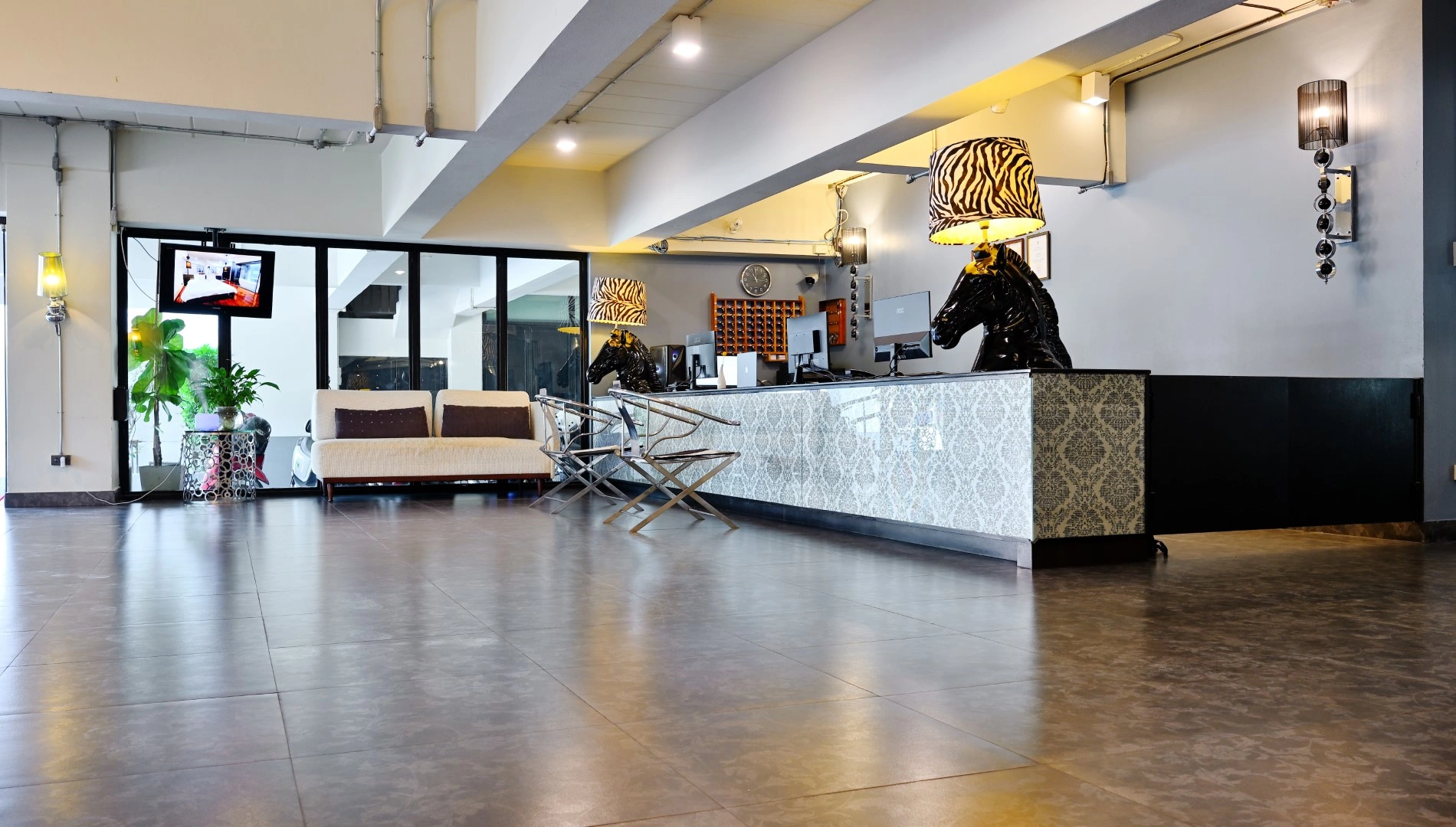 Diary Suite Hotel